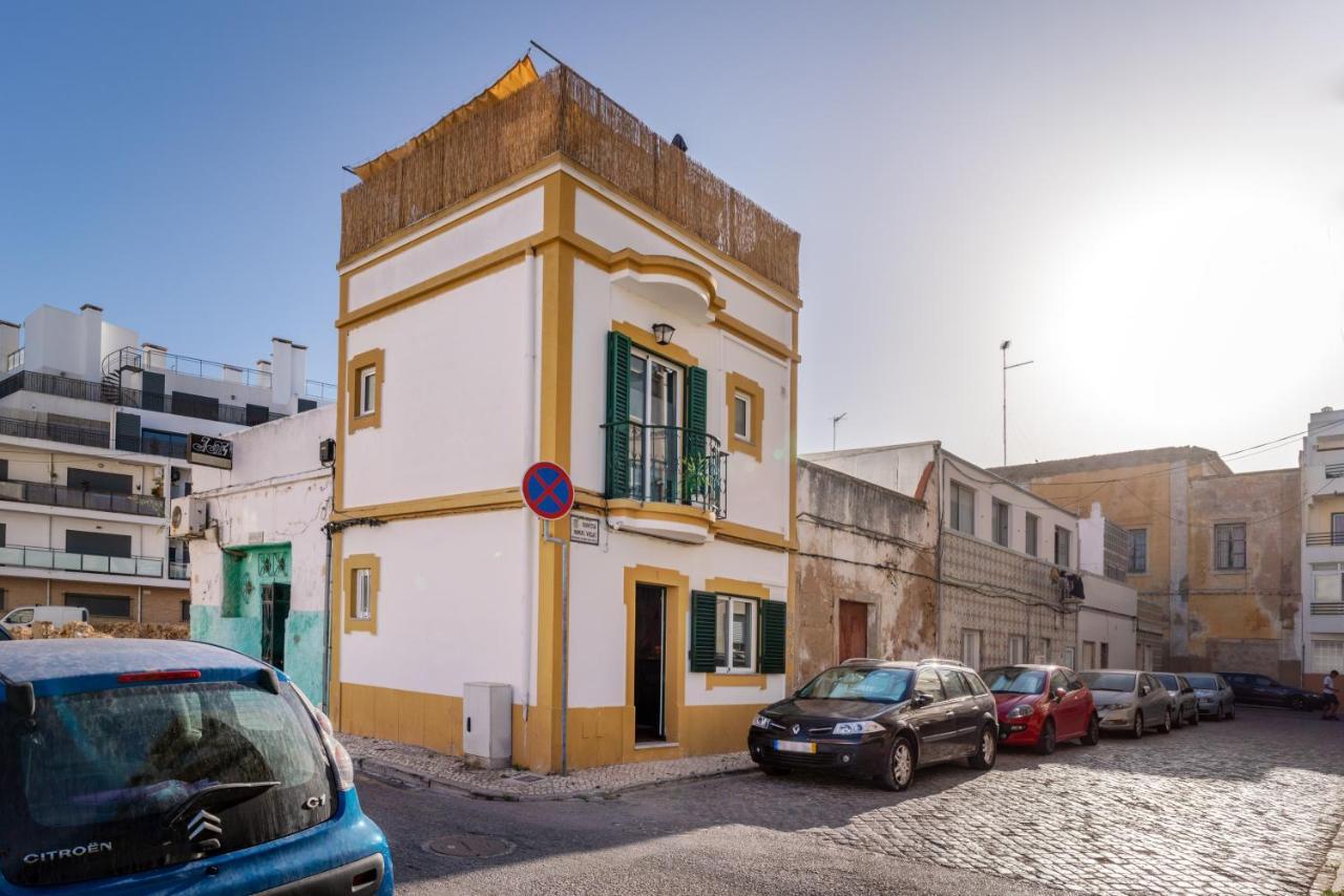 Arty Vintage Townhouse With Rooftop Shower & Sun Loungers Olhão Extérieur photo
