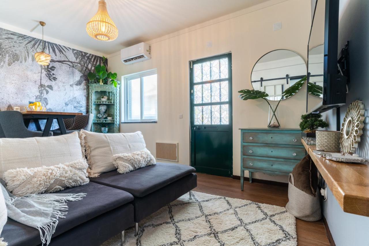 Arty Vintage Townhouse With Rooftop Shower & Sun Loungers Olhão Extérieur photo