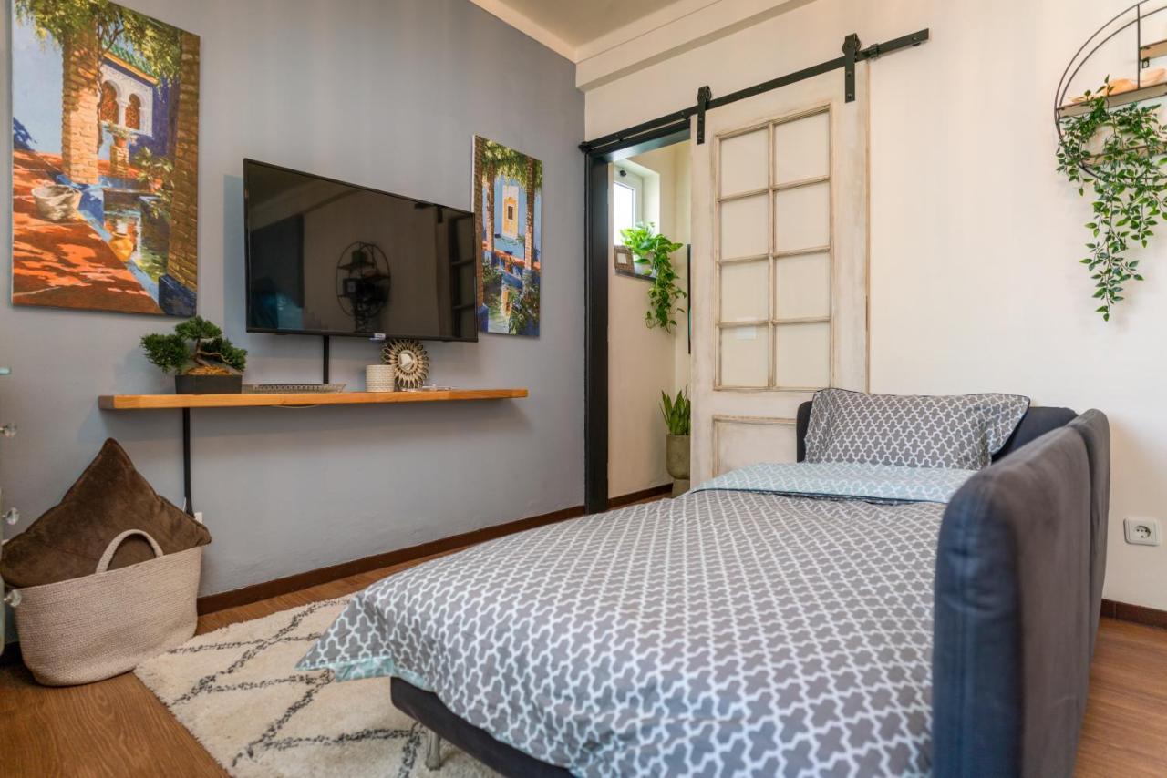 Arty Vintage Townhouse With Rooftop Shower & Sun Loungers Olhão Extérieur photo